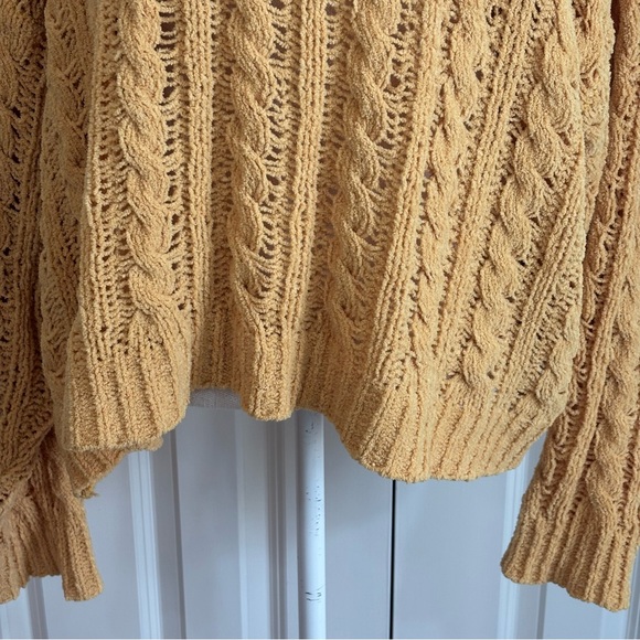 American Eagle Gold Yellow Open Knit Sweater Size XL Relaxed Cozy Beach Layers - Picture 3 of 9
